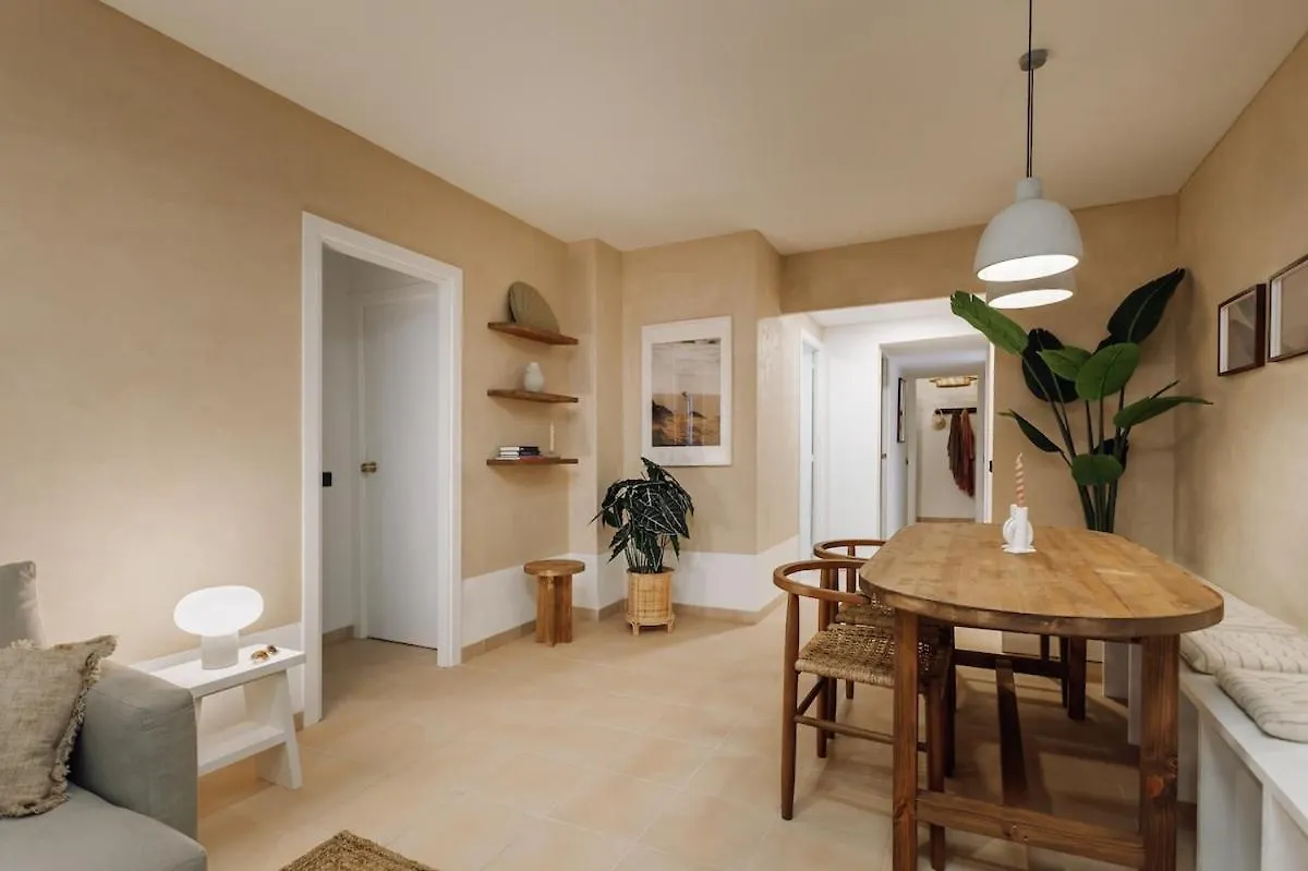 Impressive Beachfront Home! Calafell 0*,  Spanje