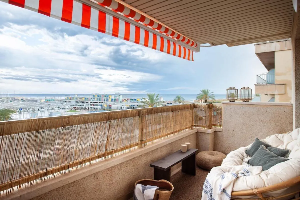 Impressive Beachfront Home! Calafell